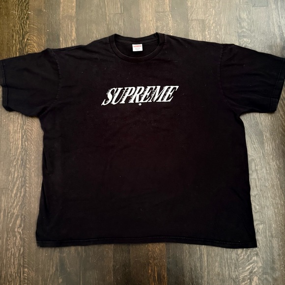 Supreme Black Tee with Red Logo - Picture 1 of 2